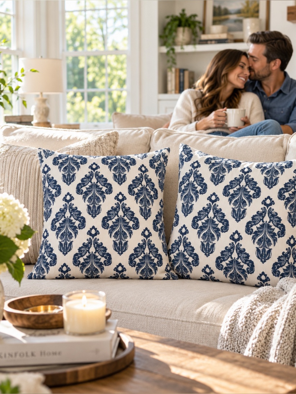 Blue and White Damask Decorative Throw Pillows Set